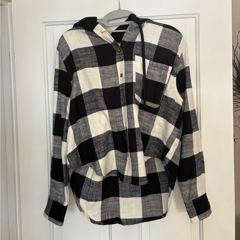 Urban Daizy flannel button up